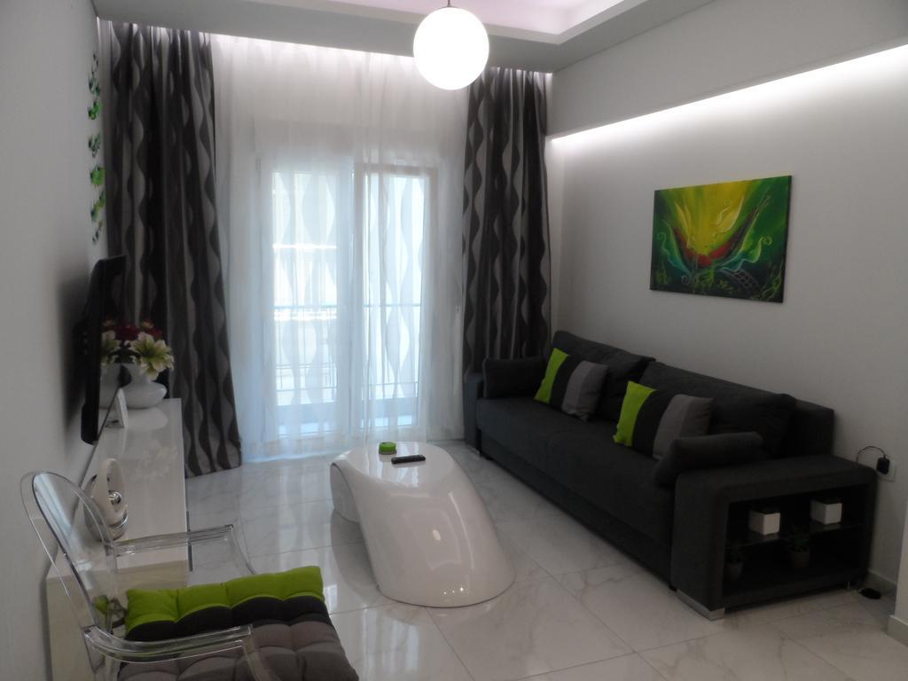 Laura White Tower Apartment Салоники Экстерьер фото