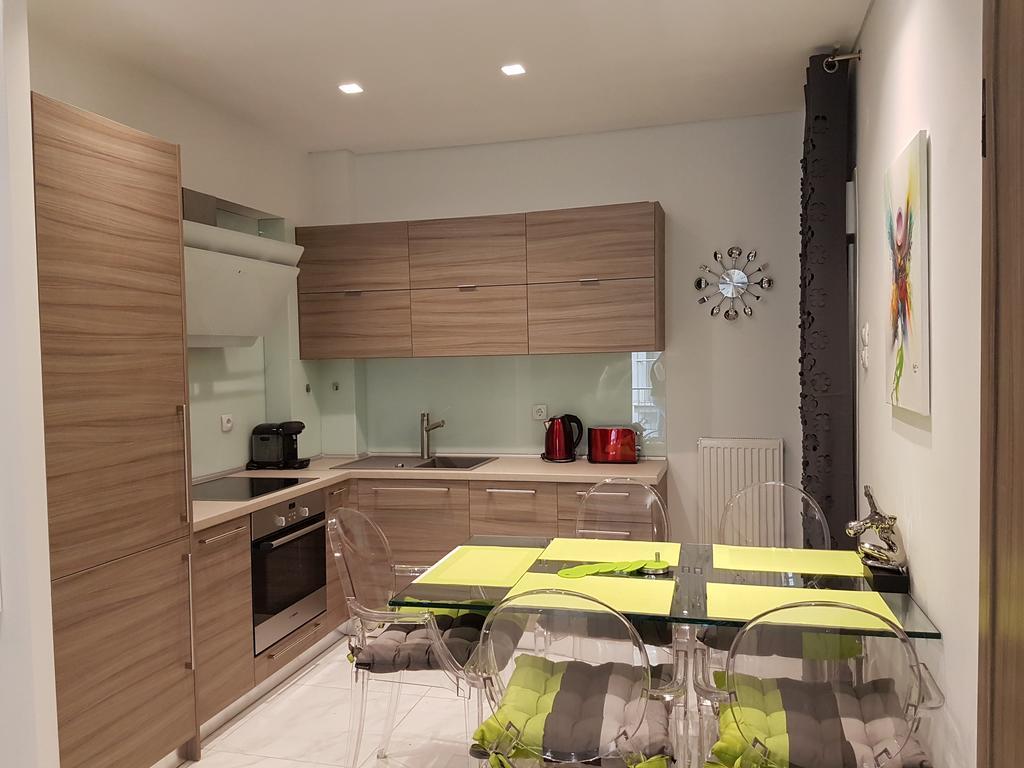 Laura White Tower Apartment Салоники Экстерьер фото